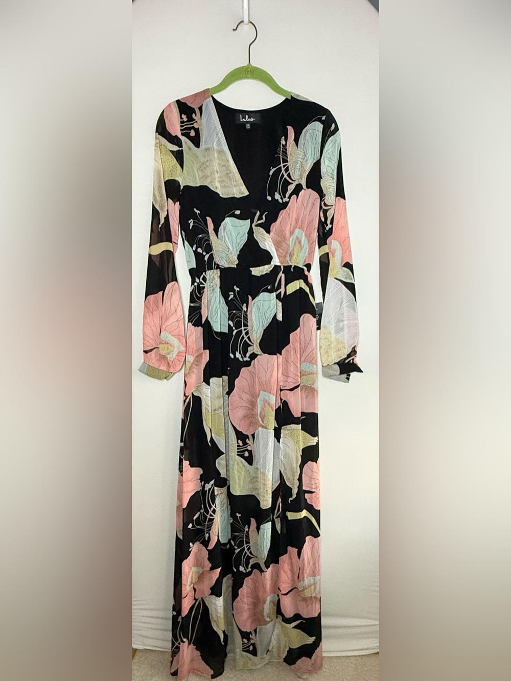 Lulus long sleeve maxi dress • NWT • Women’s XS